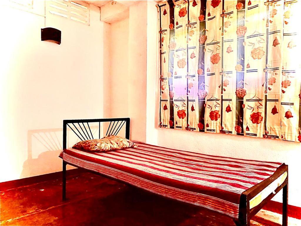 Coca Cola Hostel Malabe Экстерьер фото