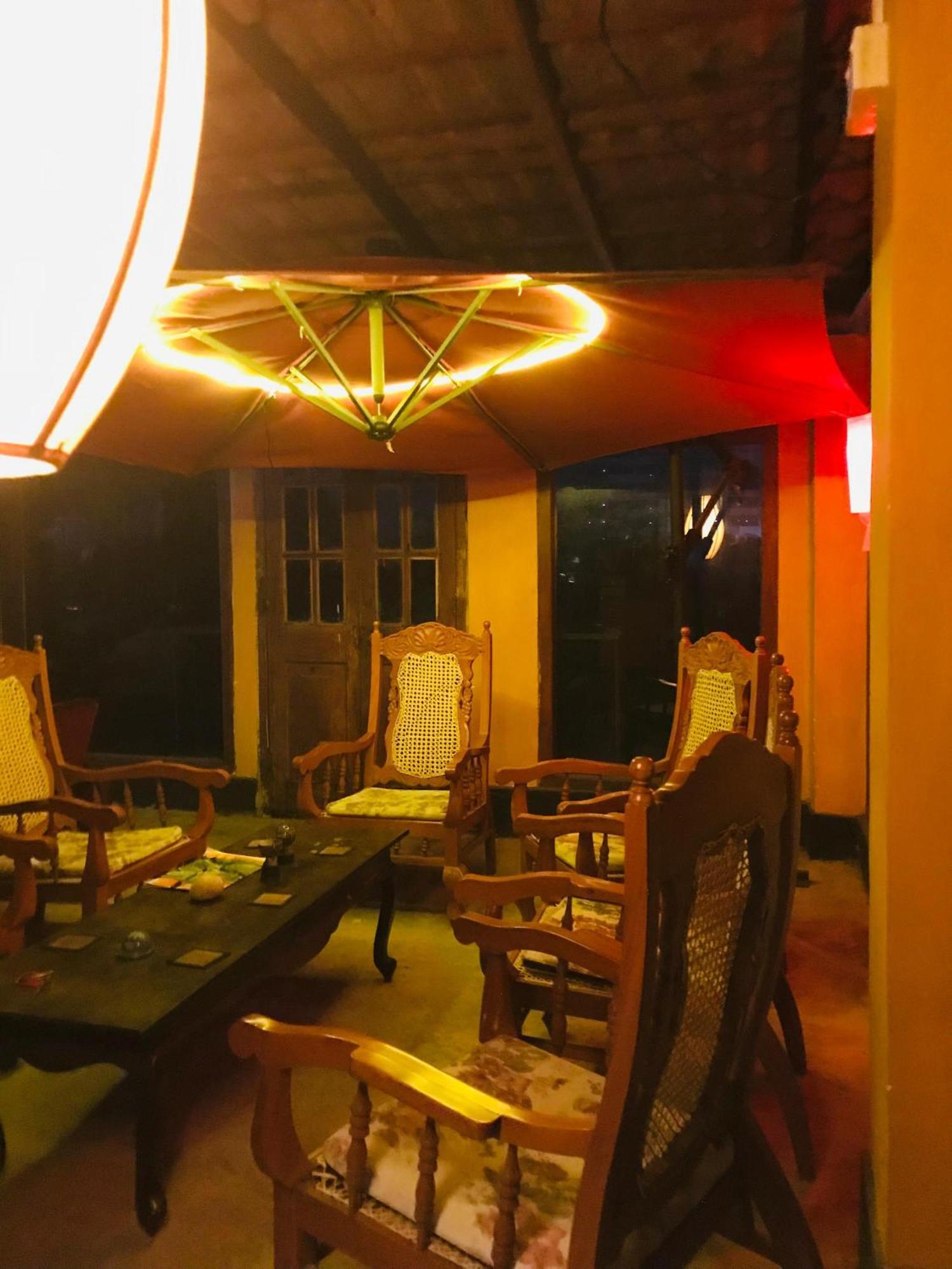 Coca Cola Hostel Malabe Экстерьер фото